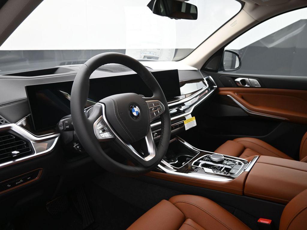 new 2026 BMW X7 car, priced at $98,485
