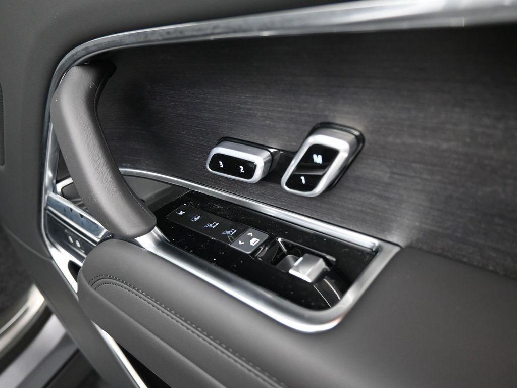 new 2025 Land Rover Range Rover car, priced at $145,980