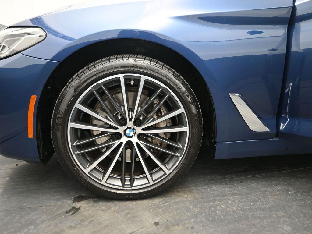 used 2022 BMW 540 car, priced at $38,998