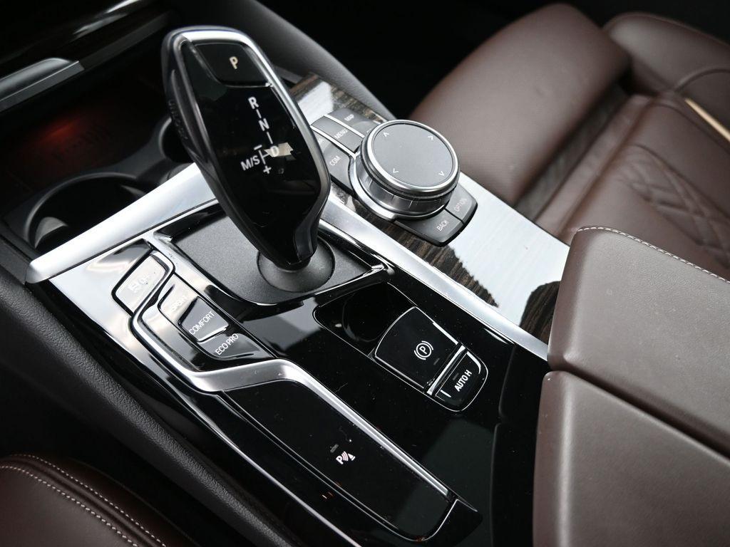 used 2022 BMW 540 car, priced at $38,998