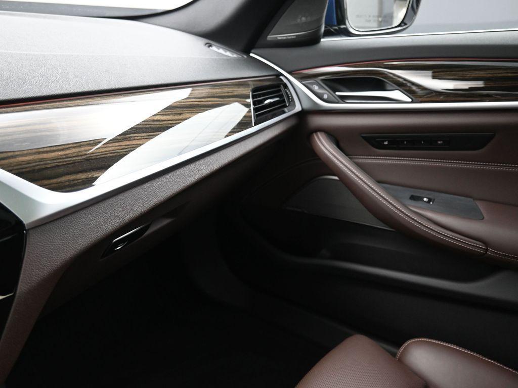 used 2022 BMW 540 car, priced at $36,298