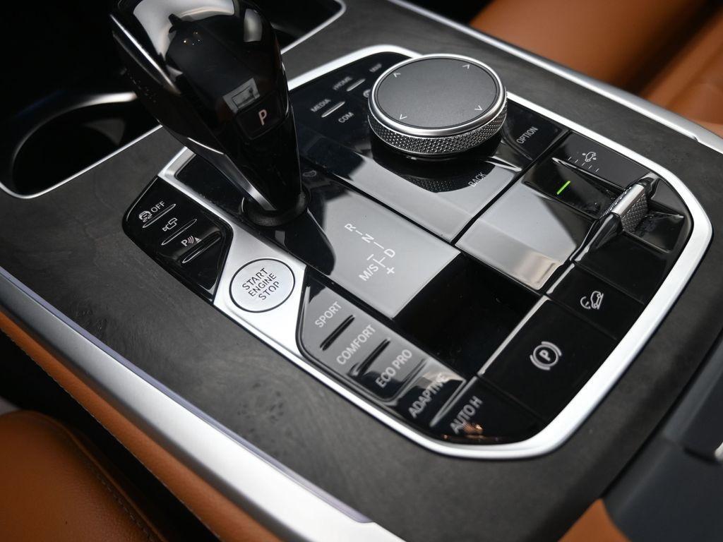 used 2022 BMW X7 car, priced at $47,597