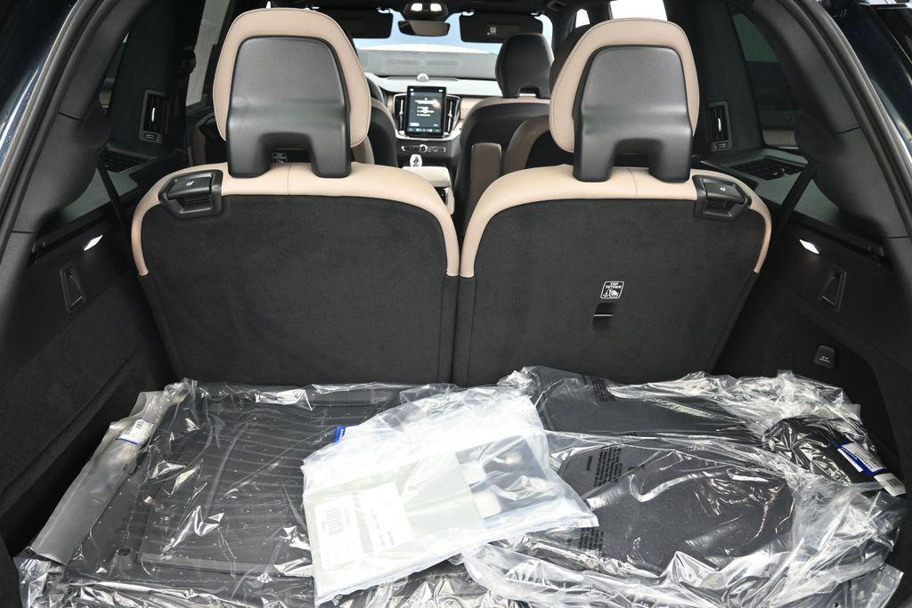 new 2027 Volvo XC90 car, priced at $82,910
