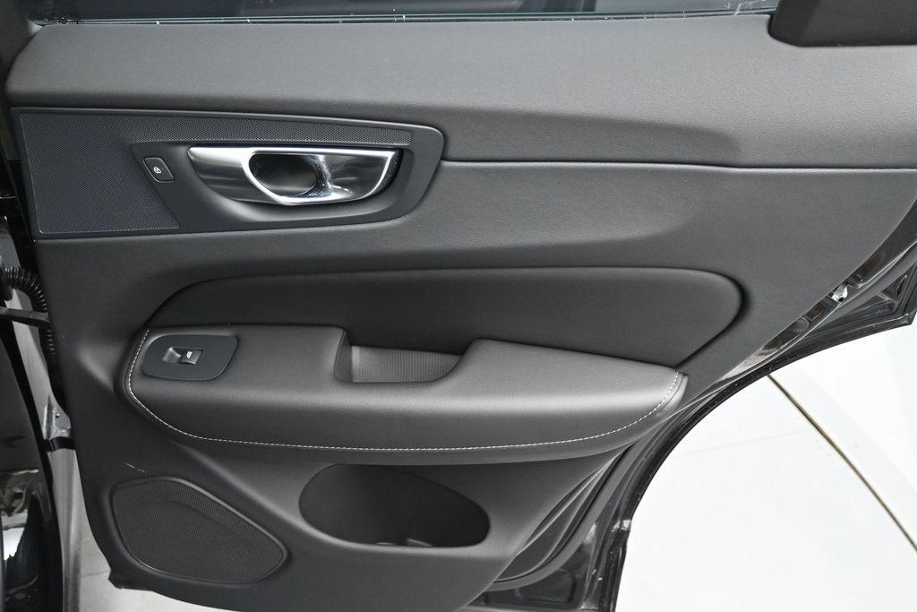 used 2023 Volvo XC60 car, priced at $37,598