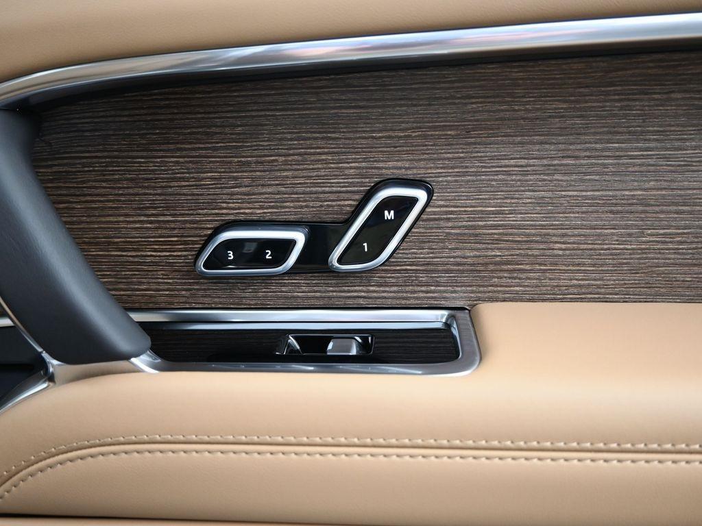 new 2025 Land Rover Range Rover car, priced at $127,055