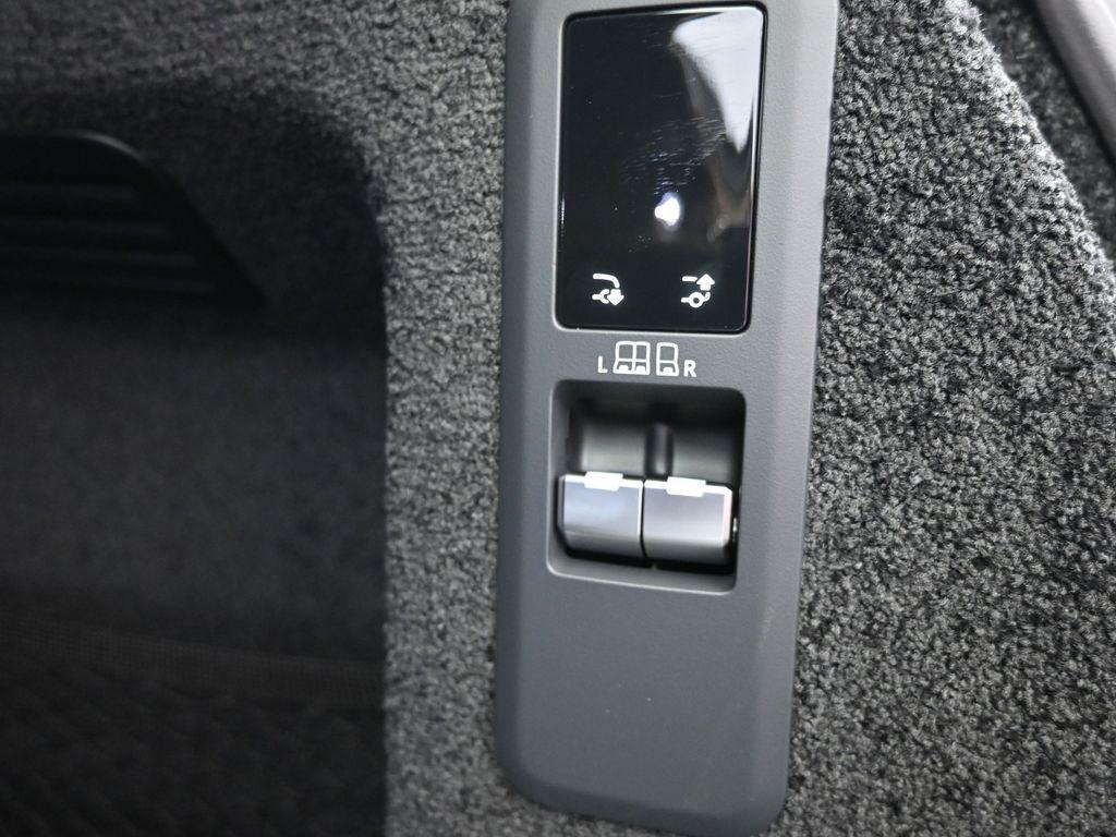 new 2025 Land Rover Range Rover car, priced at $127,055