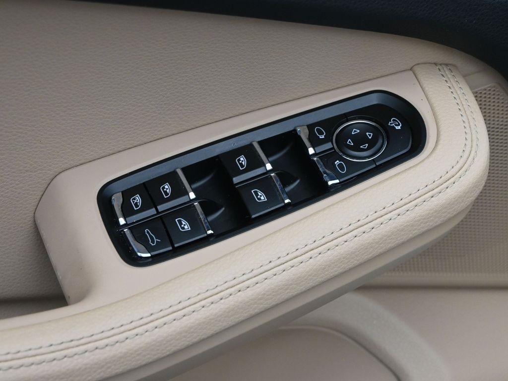 used 2022 Porsche Macan car, priced at $44,987