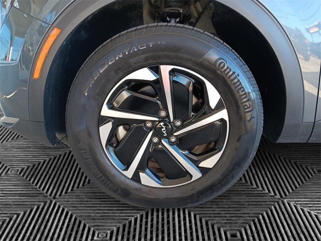 used 2023 Kia Sportage Hybrid car, priced at $19,814