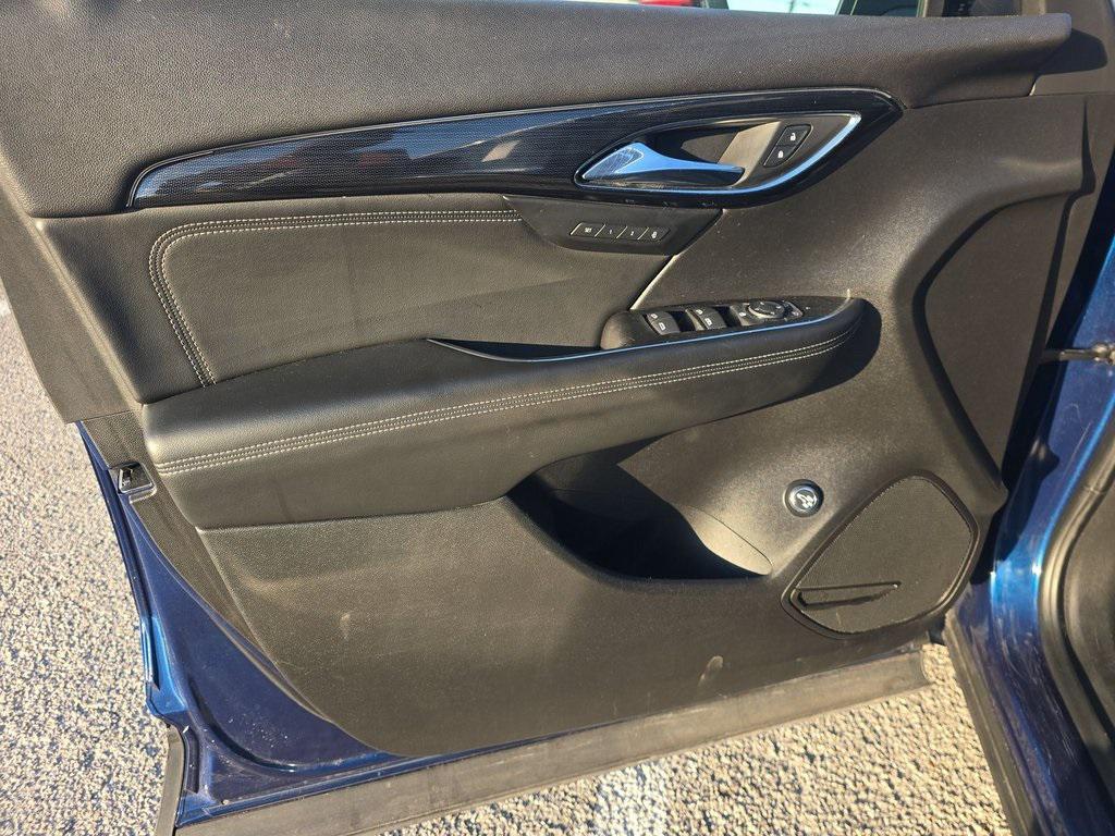 used 2023 Buick Envision car, priced at $23,874