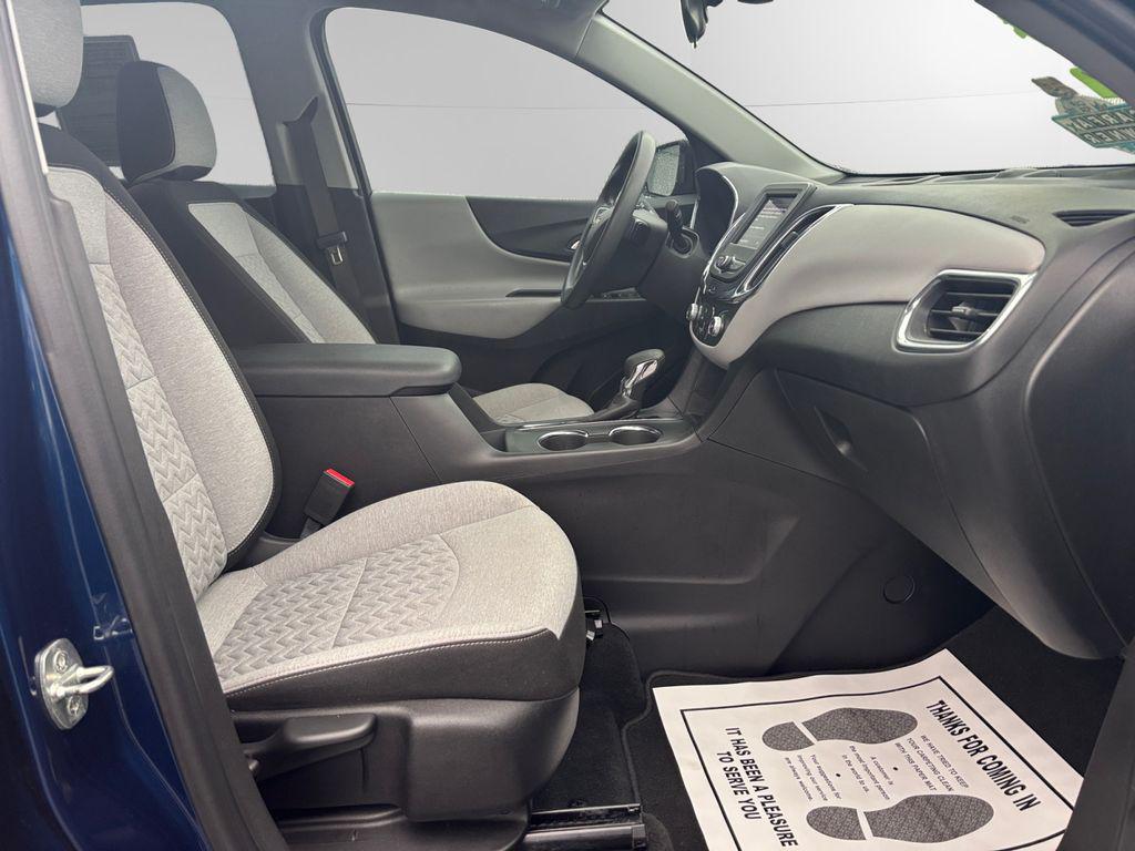 used 2023 Chevrolet Equinox car, priced at $20,870