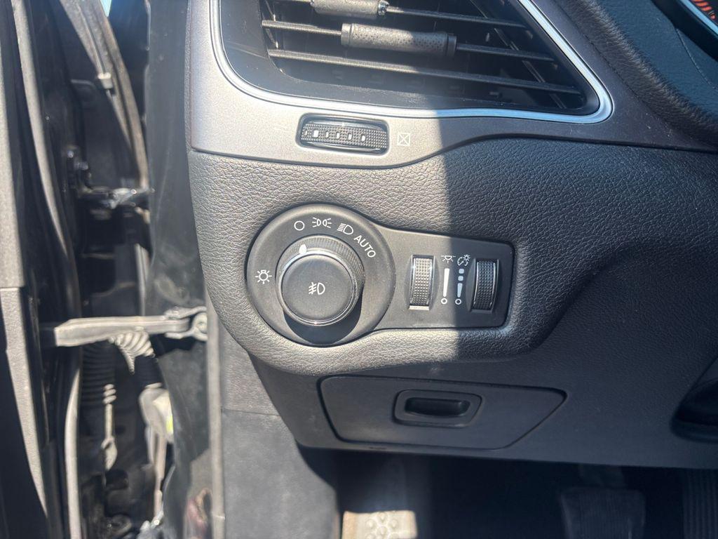used 2019 Jeep Cherokee car, priced at $14,200