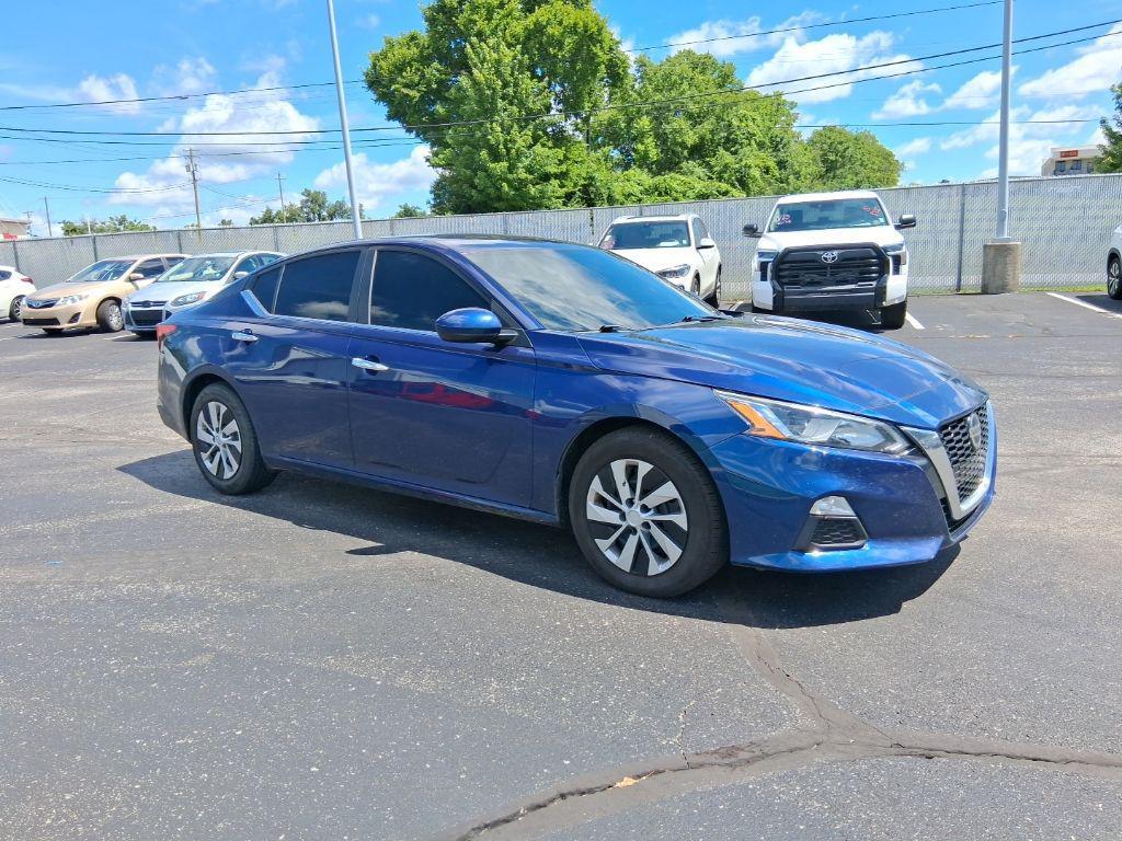 used 2020 Nissan Altima car, priced at $13,900
