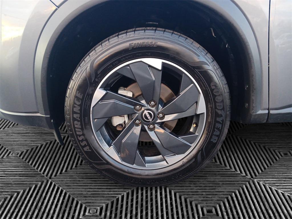 used 2024 Nissan Rogue car, priced at $20,447