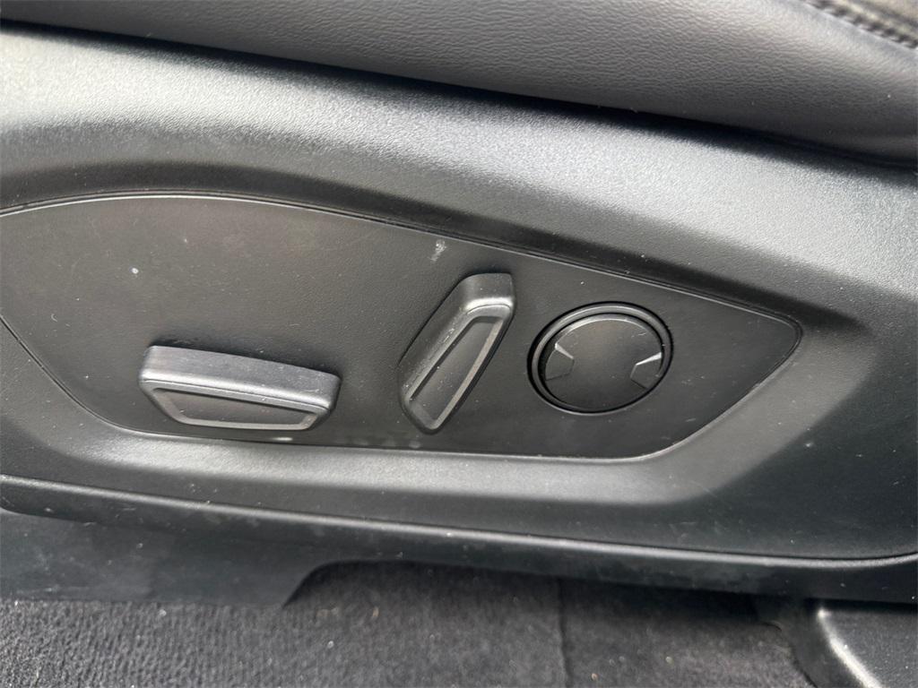 used 2023 Ford Explorer car, priced at $25,382