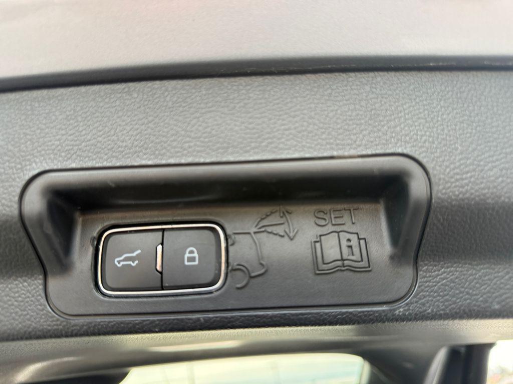 used 2023 Ford Explorer car, priced at $25,474