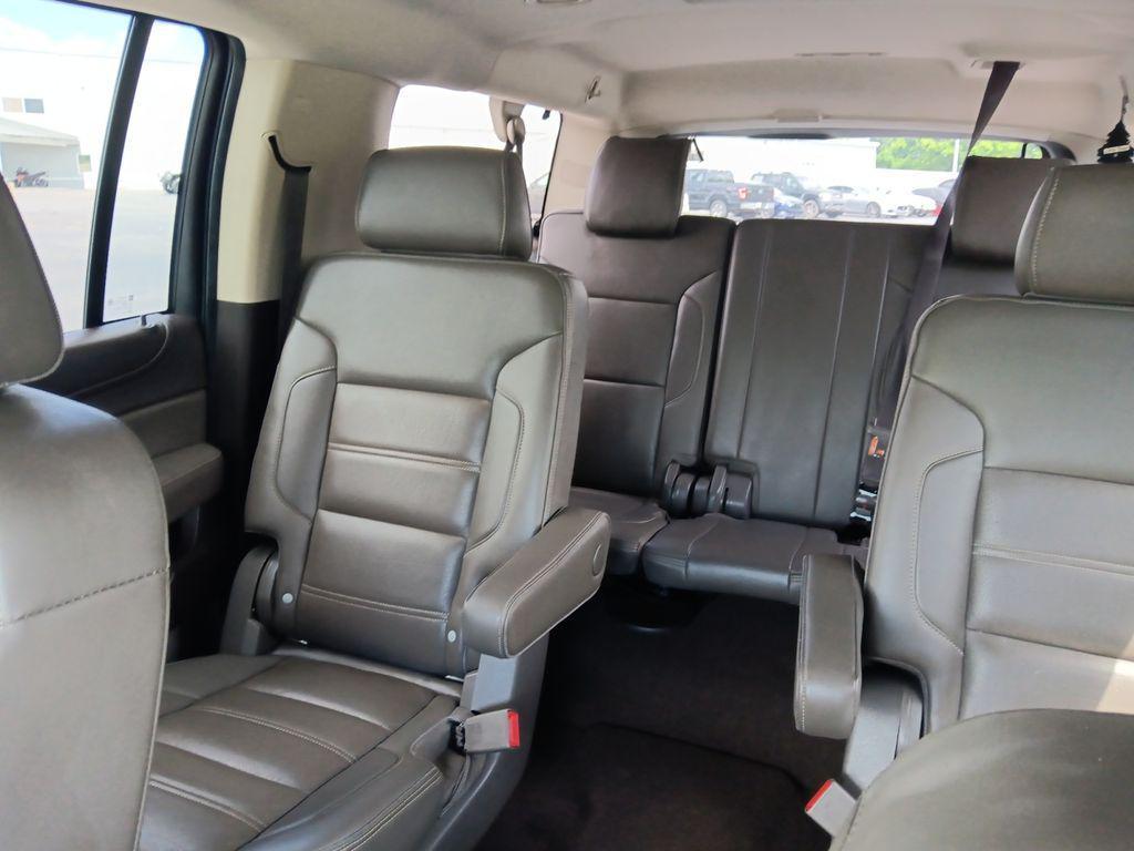 used 2019 GMC Yukon XL car, priced at $27,073