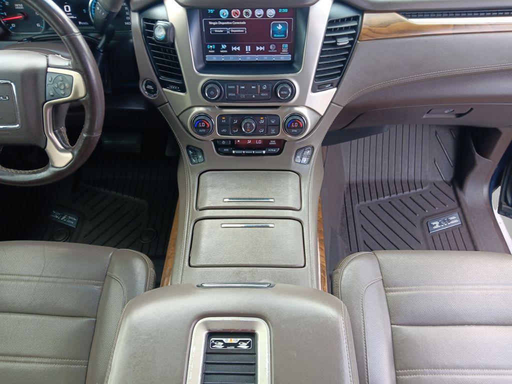 used 2019 GMC Yukon XL car, priced at $27,073