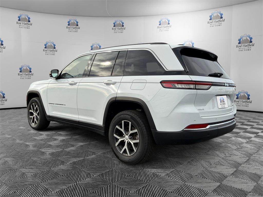 used 2023 Jeep Grand Cherokee car, priced at $26,299