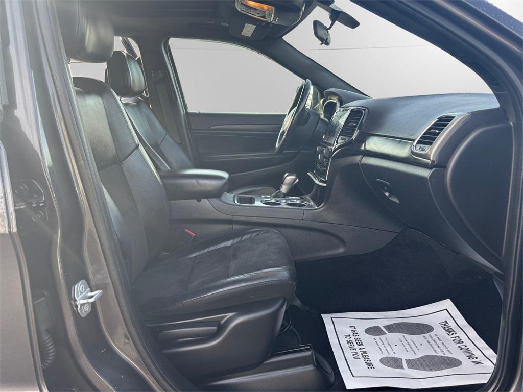 used 2021 Jeep Grand Cherokee car, priced at $20,894