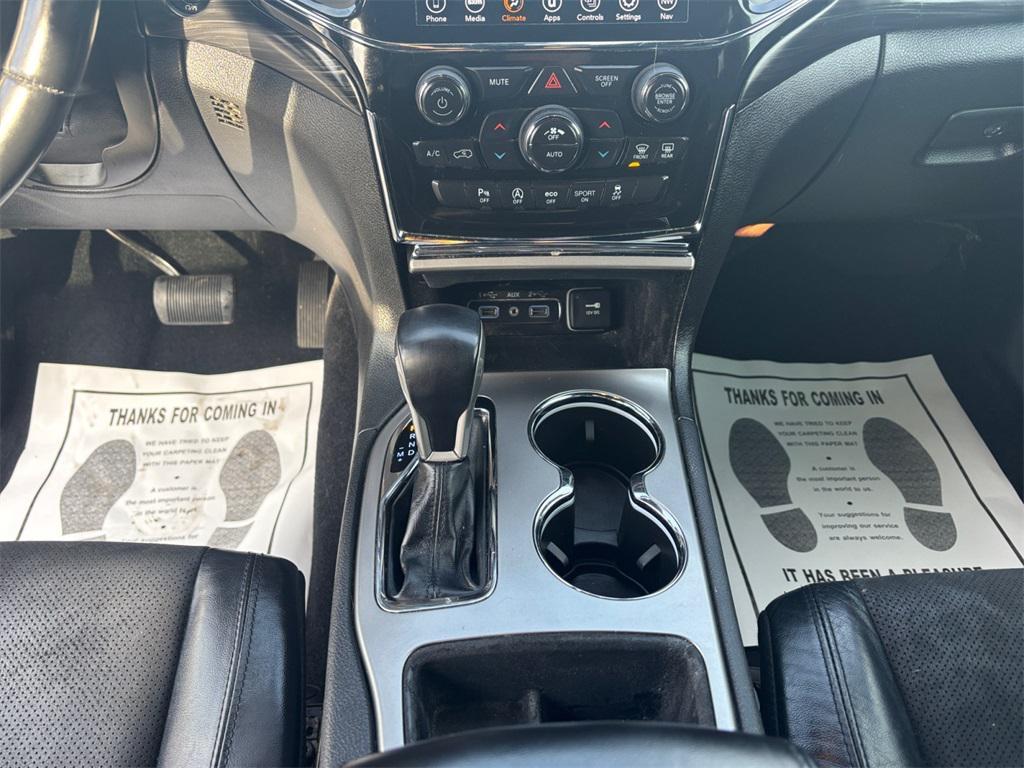 used 2021 Jeep Grand Cherokee car, priced at $20,894