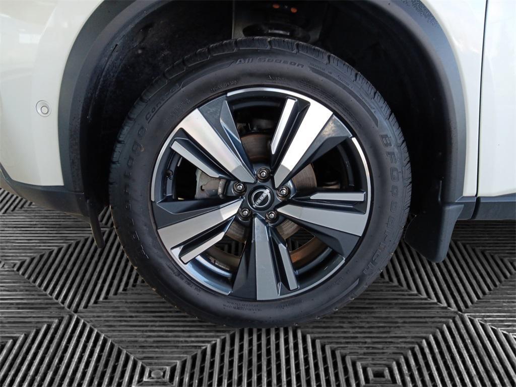 used 2023 Nissan Rogue car, priced at $23,195