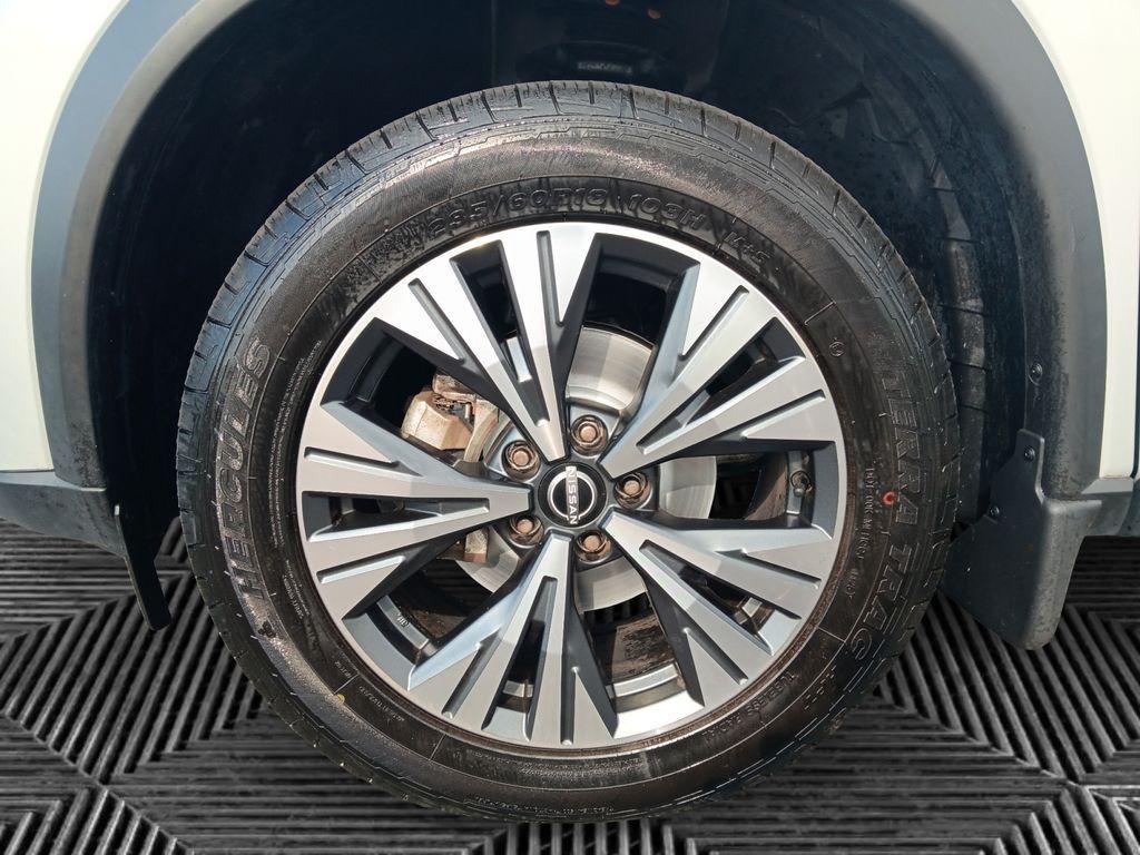 used 2023 Nissan Rogue car, priced at $22,731