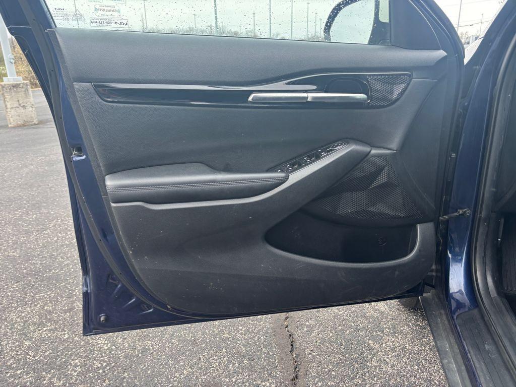 used 2022 Kia Seltos car, priced at $18,994