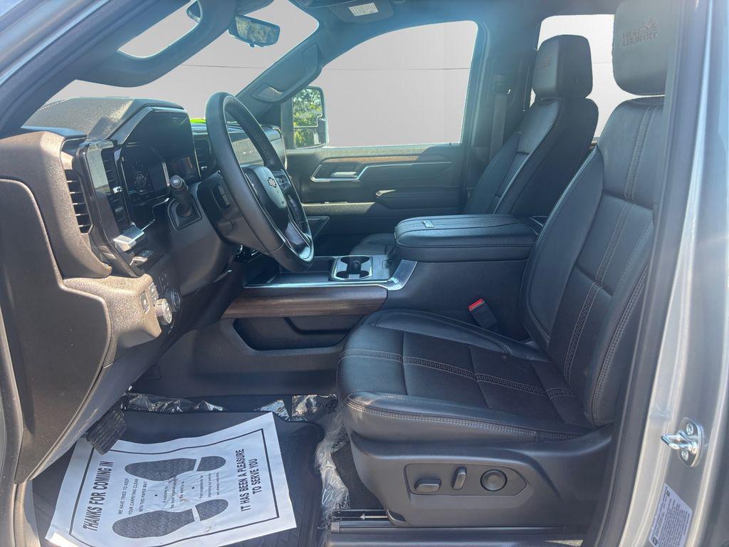 used 2025 Chevrolet Silverado 2500 car, priced at $76,253