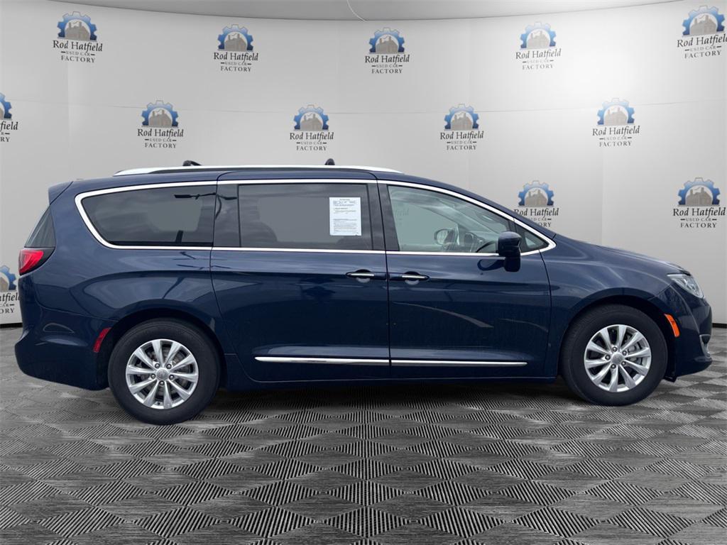 used 2018 Chrysler Pacifica car, priced at $14,545