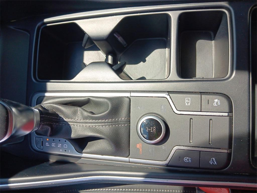 used 2022 Kia Sorento car, priced at $24,377