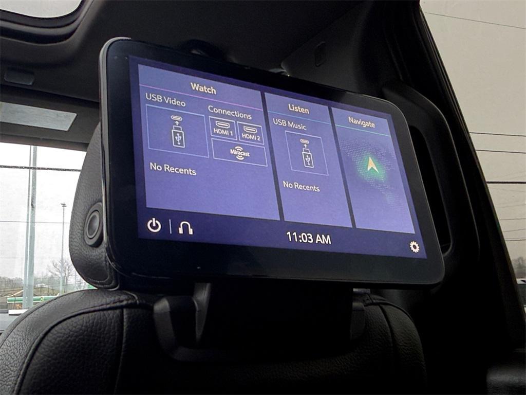 used 2021 GMC Yukon car, priced at $44,354