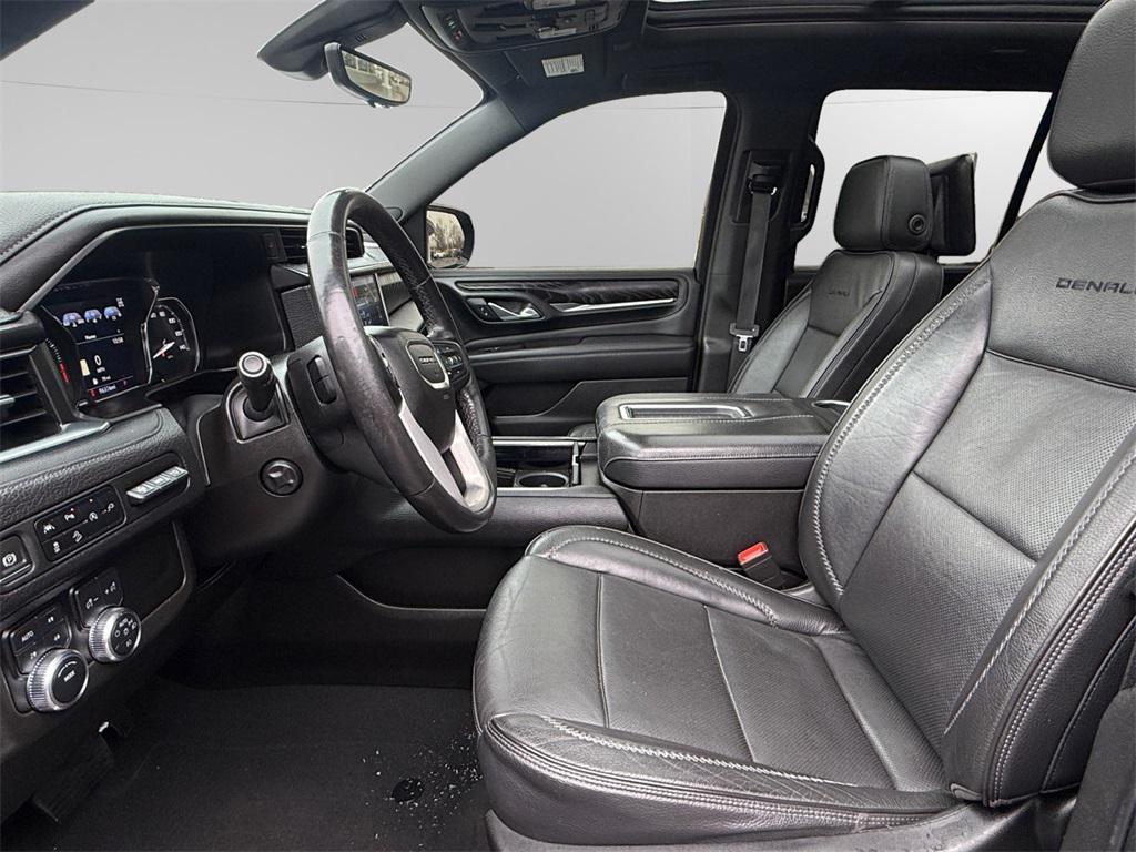 used 2021 GMC Yukon car, priced at $44,354