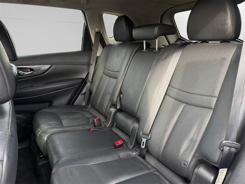 used 2015 Nissan Rogue car, priced at $7,934