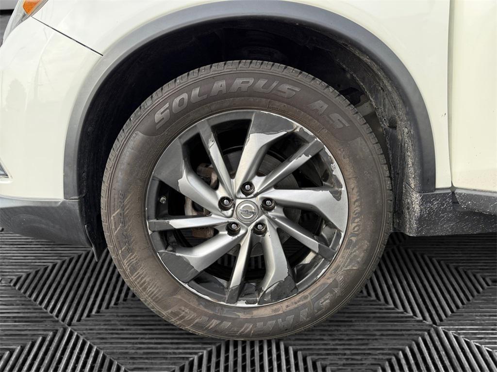 used 2015 Nissan Rogue car, priced at $7,934