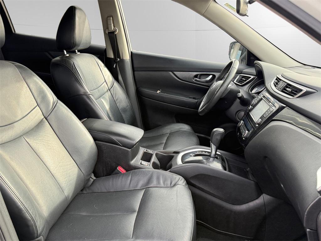 used 2015 Nissan Rogue car, priced at $7,934