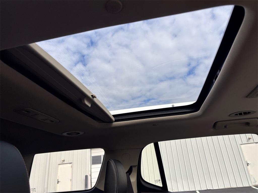 used 2019 GMC Acadia car, priced at $24,587