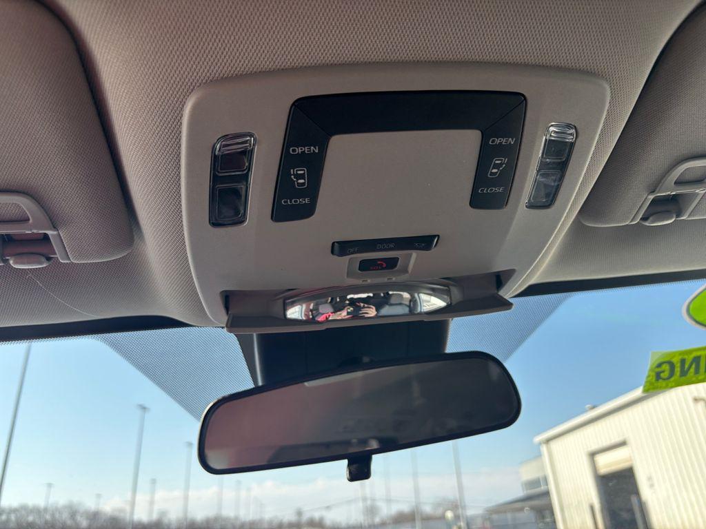 used 2024 Toyota Sienna car, priced at $34,592