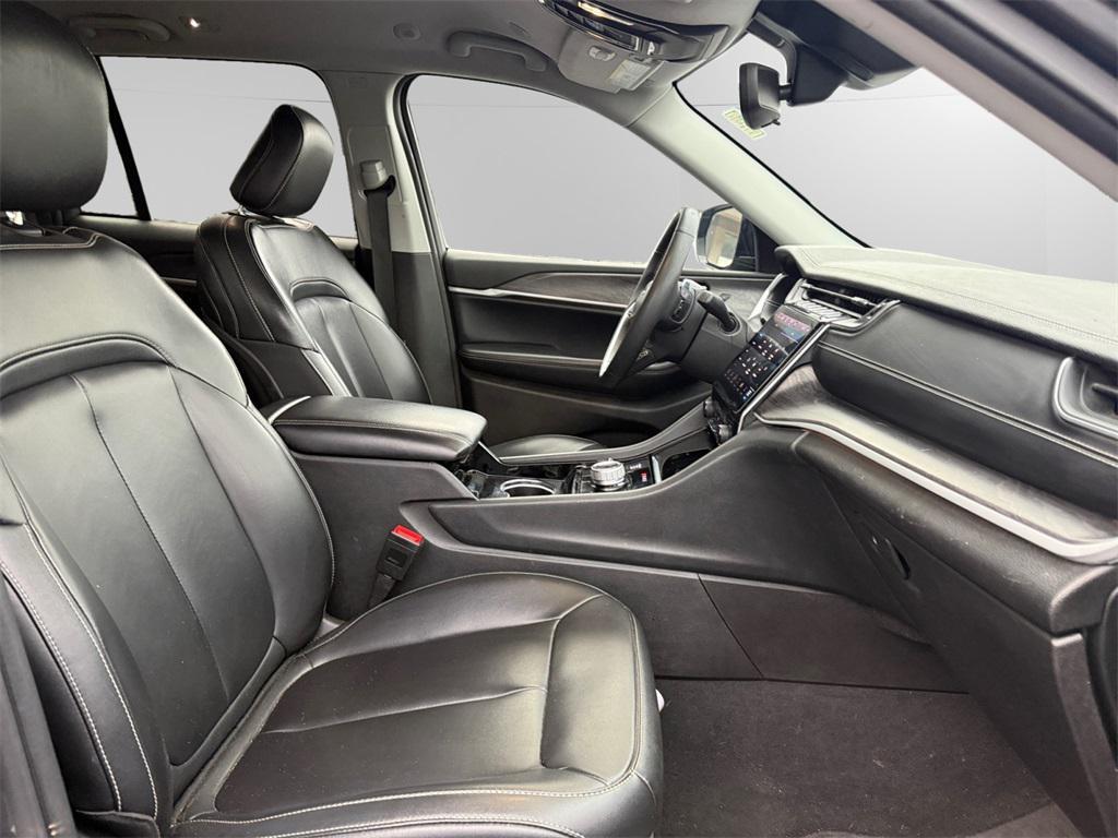 used 2023 Jeep Grand Cherokee car, priced at $25,500