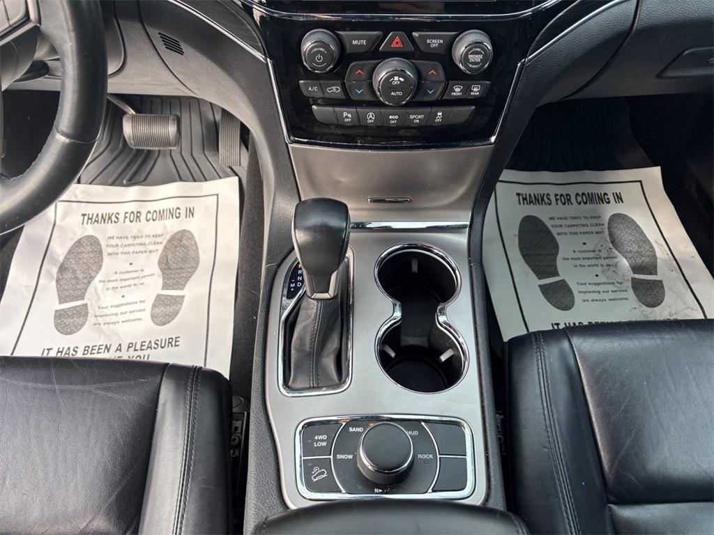 used 2019 Jeep Grand Cherokee car, priced at $21,582