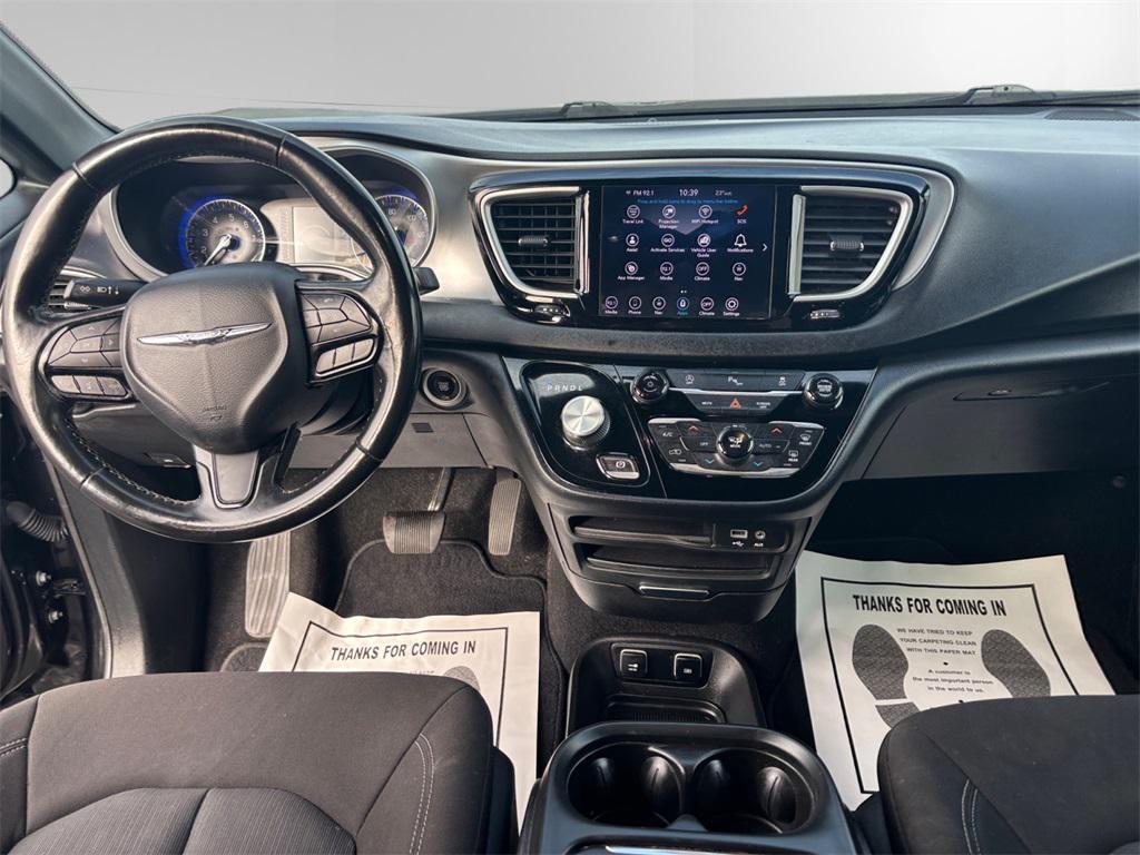 used 2020 Chrysler Pacifica car, priced at $18,364