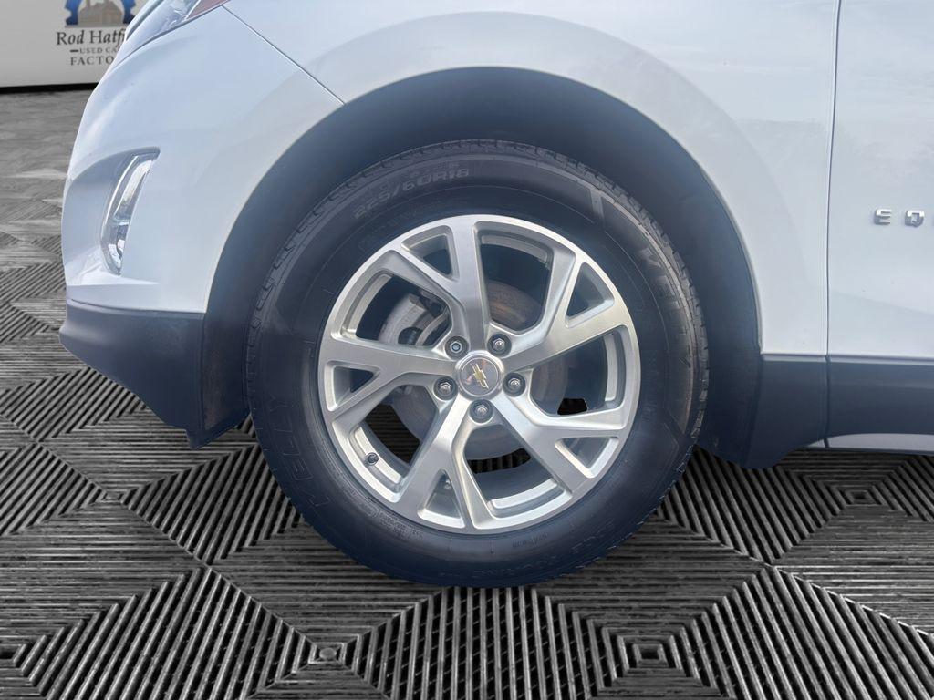 used 2021 Chevrolet Equinox car, priced at $18,819