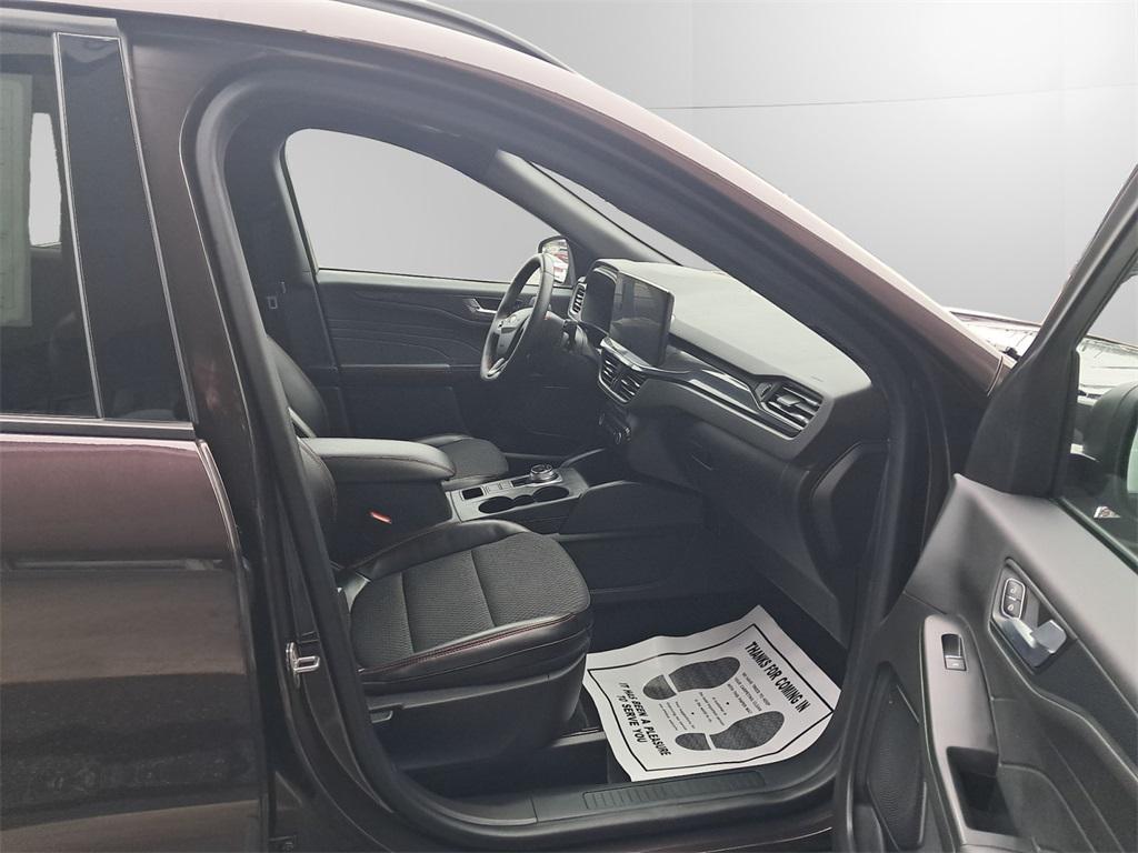 used 2023 Ford Escape car, priced at $25,592