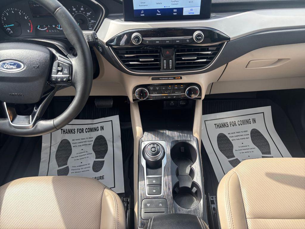 used 2022 Ford Escape car, priced at $24,154