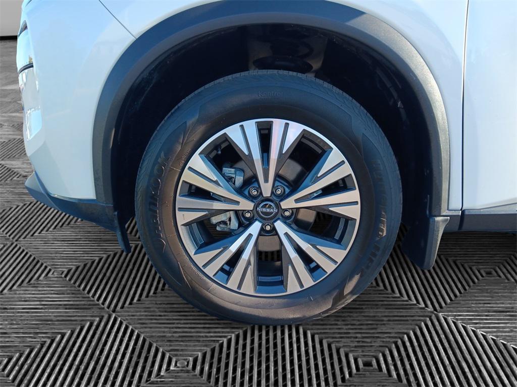 used 2023 Nissan Rogue car, priced at $22,098