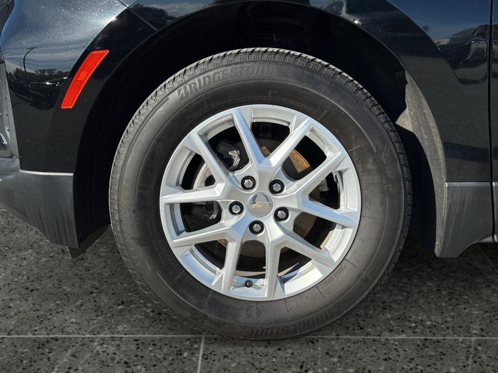 used 2024 Chevrolet Equinox car, priced at $21,533