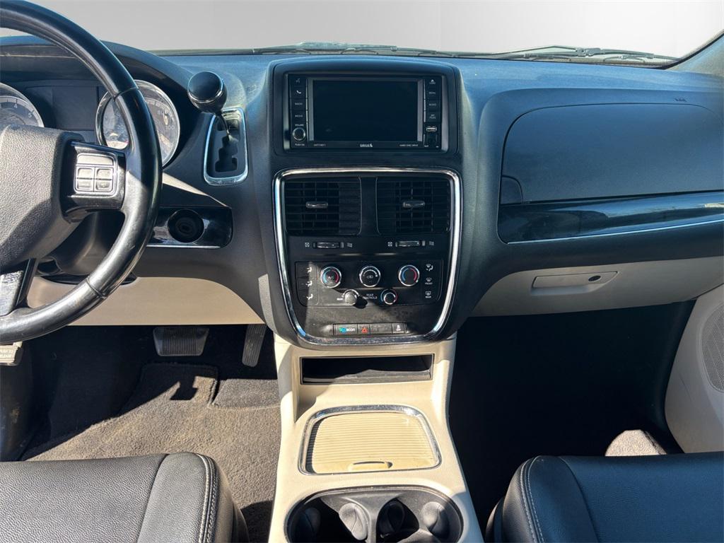 used 2020 Dodge Grand Caravan car, priced at $15,553