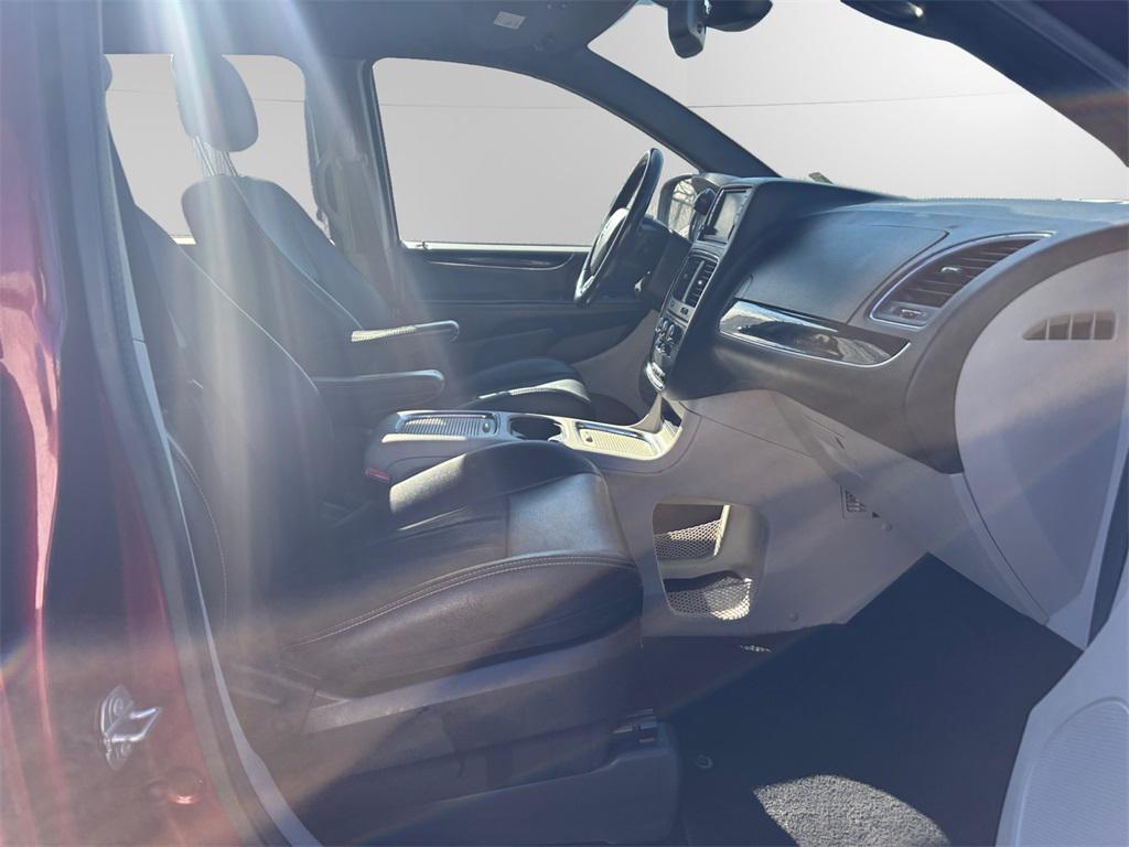 used 2020 Dodge Grand Caravan car, priced at $15,553