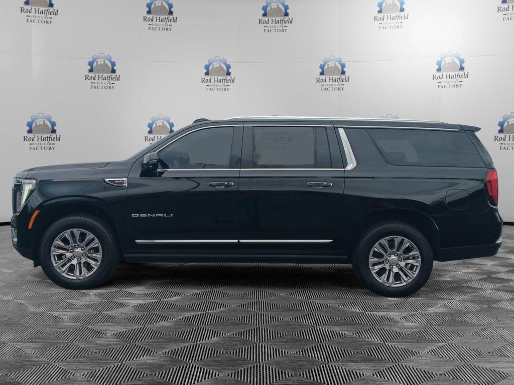 used 2025 GMC Yukon XL car, priced at $77,990