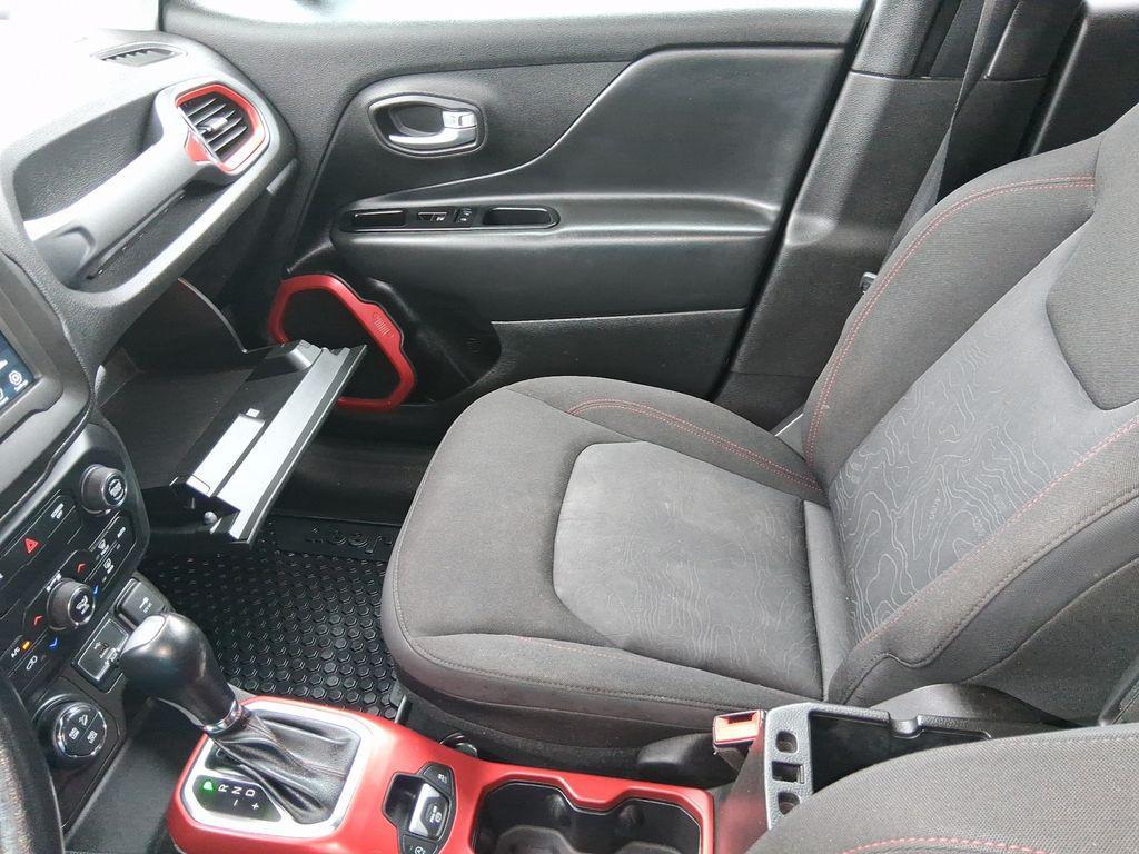 used 2020 Jeep Renegade car, priced at $20,619