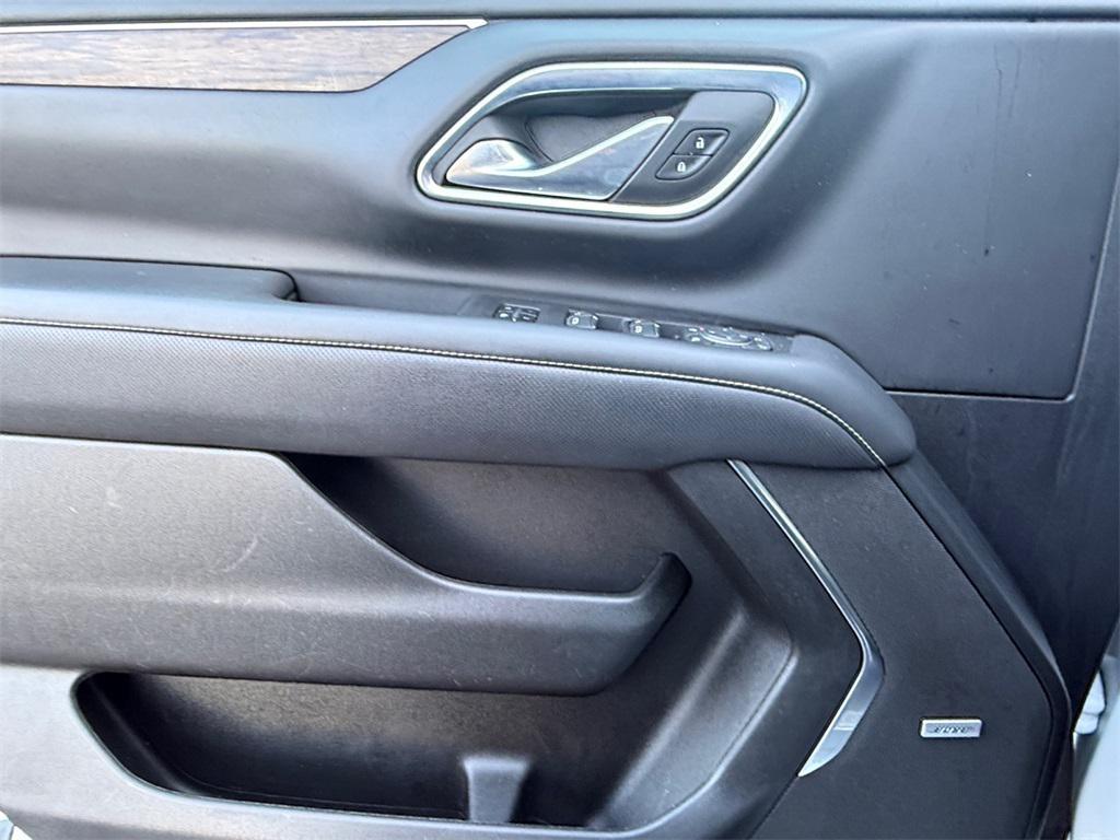 used 2023 Chevrolet Suburban car, priced at $45,722